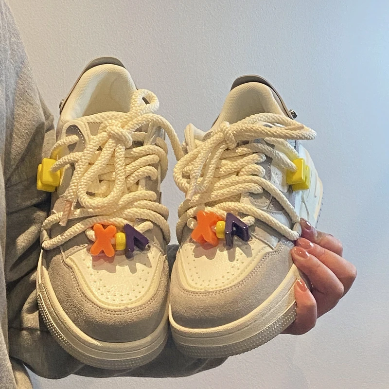 

Дизайнерские мужские кроссовки на плоской подошве, блестящие беговые кроссовки с низким верхом, женские кроссовки, Симпатичные дышащие мужские кроссовки для улицы