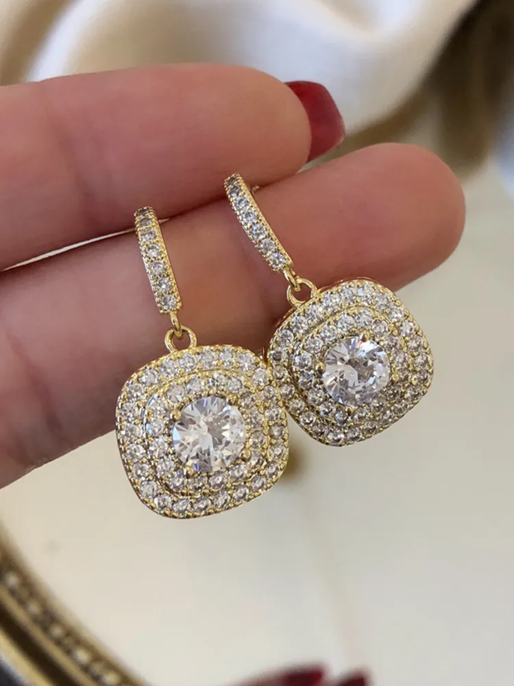 

сережки женские серьги тренд 2022 тренд новинка серьКорейские модные квадратные висячие серьги с микрозакрепкой из кристалла циркония для ж...