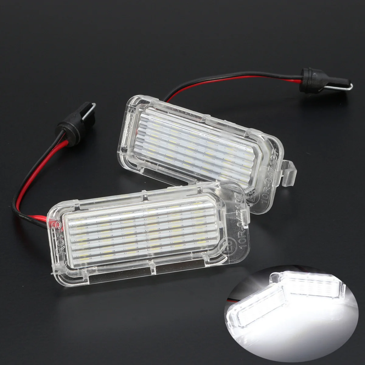 

2 12V License Plate Lamp with 18 LEDs for Fiesta JA8 DYB Kuga C-MAX S-MAX Mondeo BA7 -