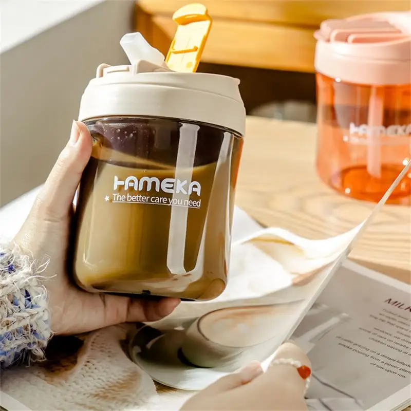

550ml Small Coffee Cup Portable Girl's Summer Plastic Cup With Lid Straw Leak-proof Water Cup High-value Office Water Bottle