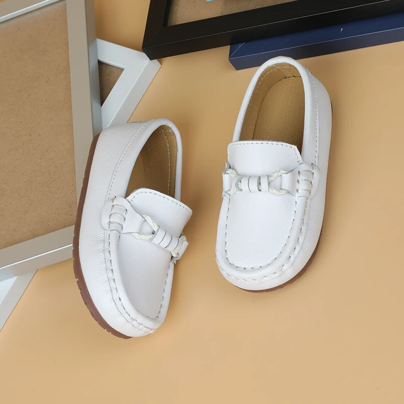 Кроссовки детские из ПУ кожи на мягкой подошве без шнуровки | Детская одежда и