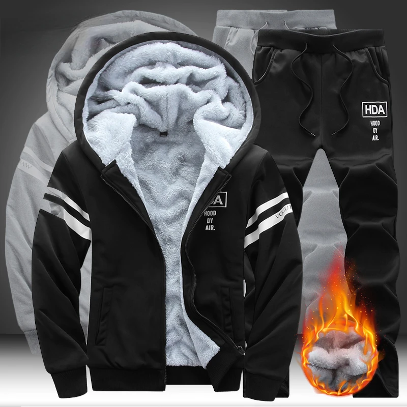 

Мужской спортивный костюм, теплый свитшот с меховой подкладкой, утепленная куртка и брюки, кардиган с флисовой подкладкой и капюшоном, спор...