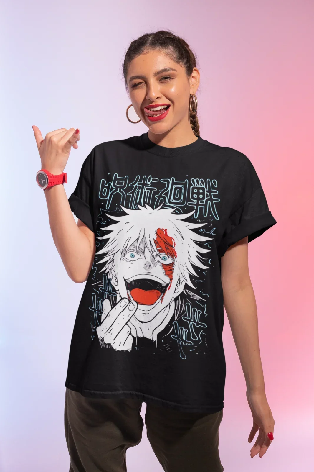 Черная футболка с рисунком из аниме Эконом