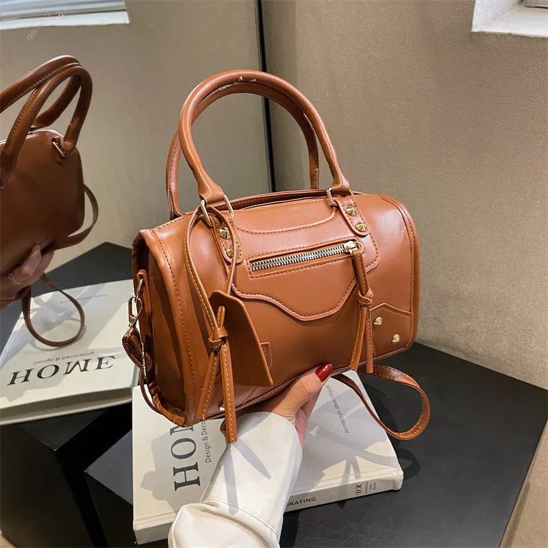 

Textured Leisure Small Bag Female Bag 2023 Spring New Personalized Zipper Handbag Leisure Shoulder Slung Bag Bags for Women