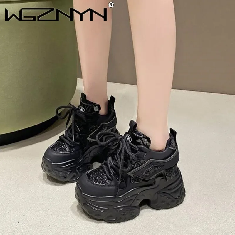Женские кроссовки на высокой платформе 11 см блестящая кожаная спортивная обувь