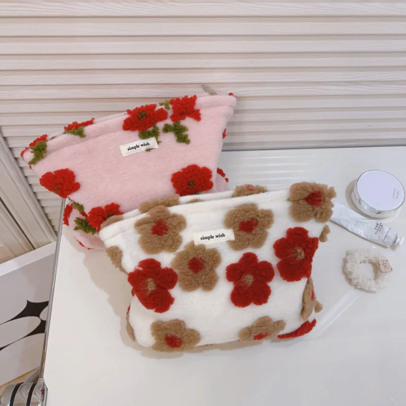 

New Red Flower Makeup Bag Handbag Lady National Style Winter Travel Plush Storage Cosmetic Bag Pouch Large Stationery Bag