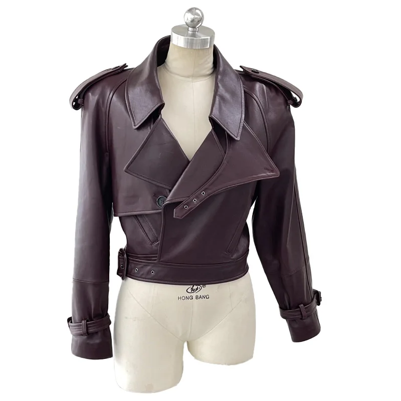 Рисунок 5 - Женская кожаная куртка с лацканами