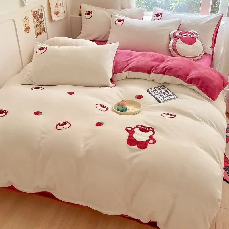 

Mickey Alien Tigger Donald Duck Stitch Pooh Bear Lotso Cartoon Print Thickened Milk Velvet Sheet and Quilt Cover Three-piece Set