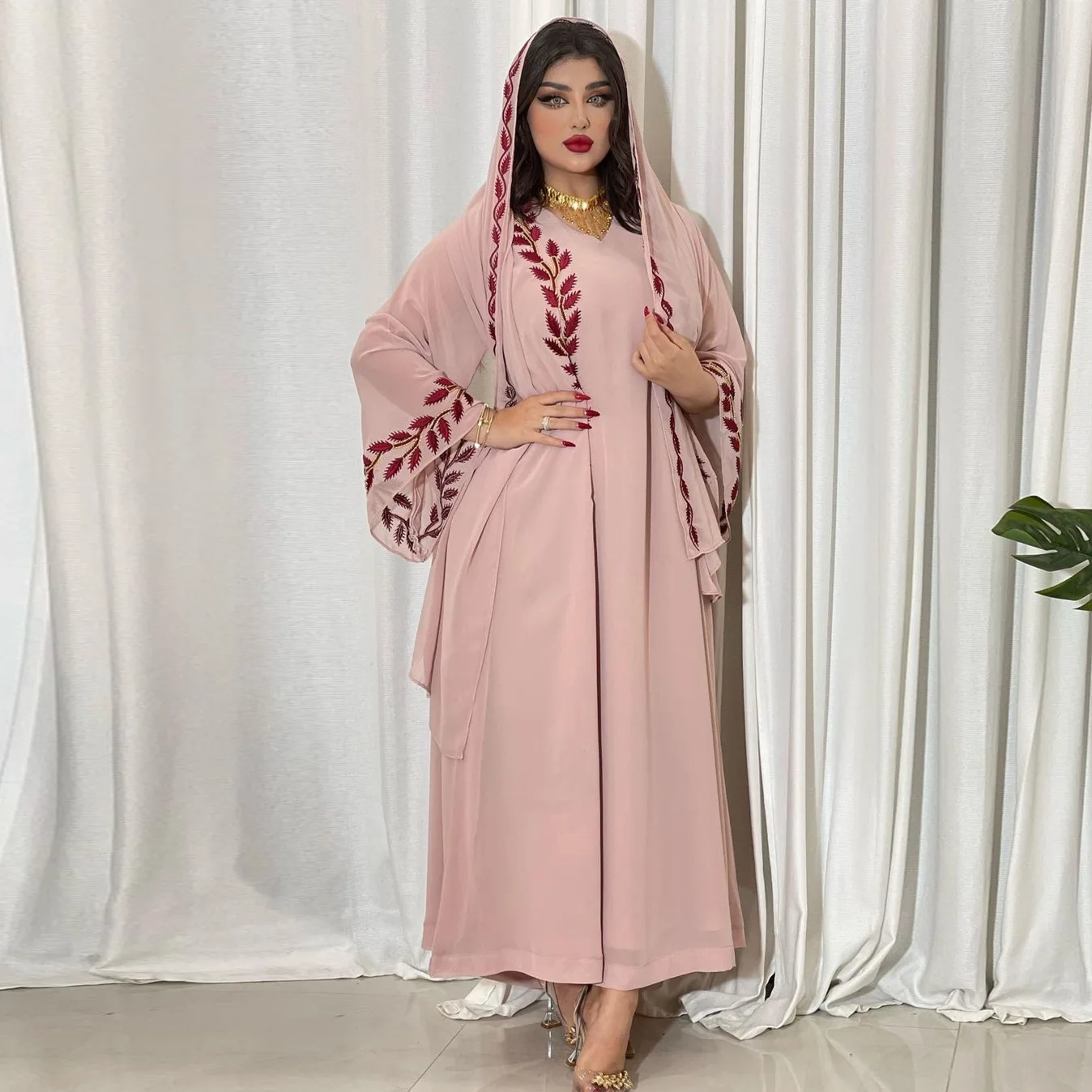 Women Spring and Summer Muslim Fashion Chiffon Long Embroidered Pink Dress with Headscarf Turkey India Abaya Arab Kraftan Gown