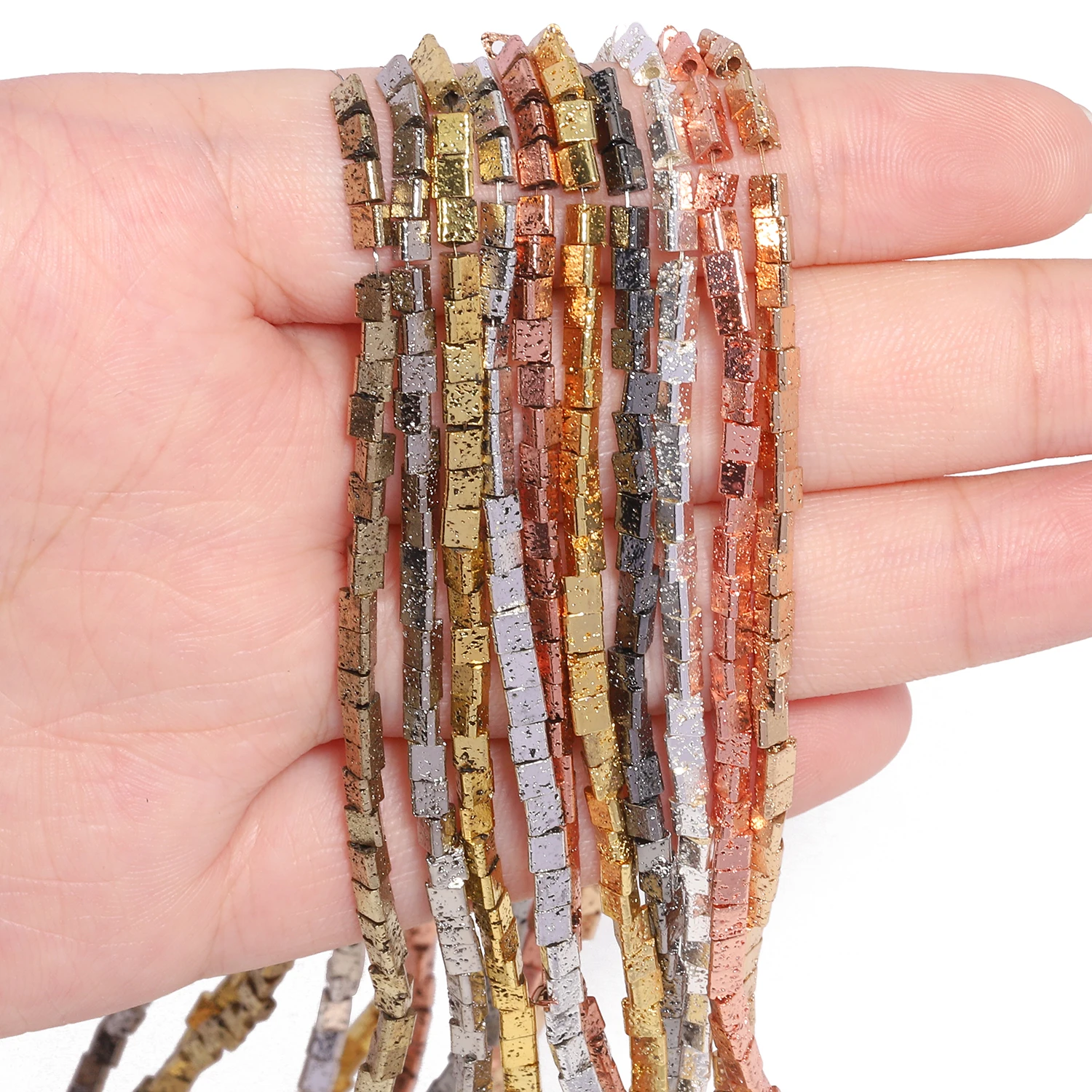 3 мм треугольная колонна из натурального камня вулканической лавы бусины