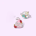 Забавная химическая формула эмалевые булавки известный ученик аватар металлические броши значки Заколки Оптовая Настройка подарки аксессуары