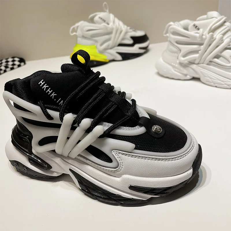 Детские кожаные кроссовки с героями мультфильмов для девочек и мальчиков