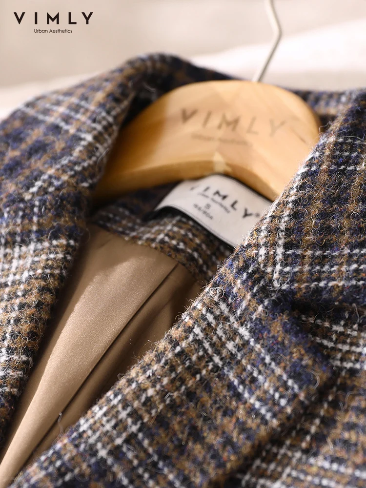 Пиджак женский шерстяной в клетку с отворотами и карманами F8623 для зимы 2020 |