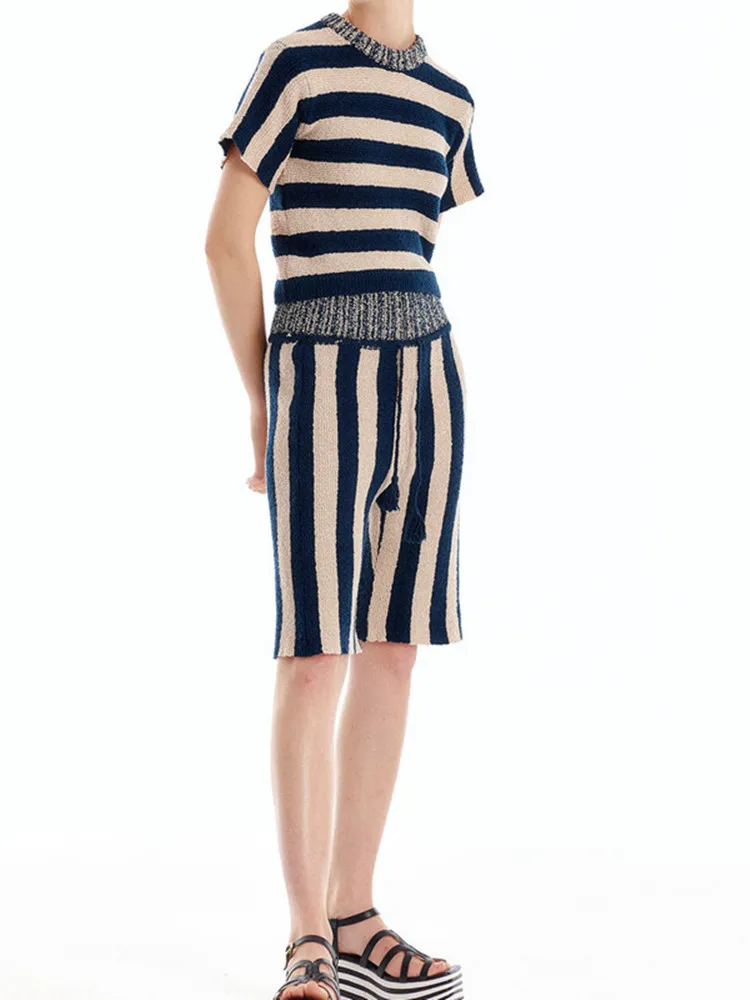 

Women Shorts Striped Drawstring Elastic Waist Straight Knee Length Casual Pant