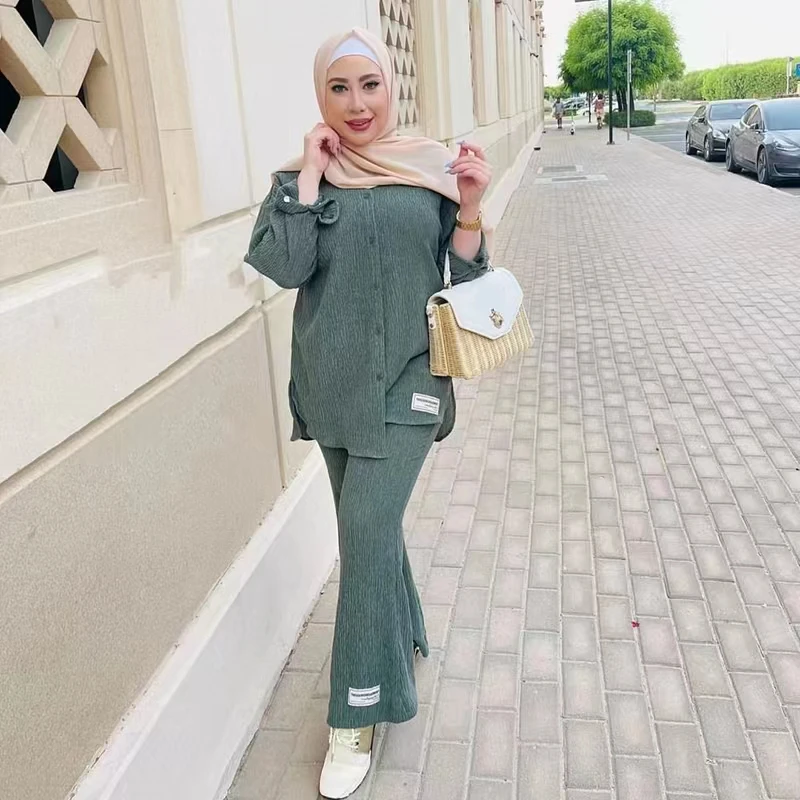 

Женский Повседневный костюм из блузки и брюк, свободный и удобный костюм из двух предметов с отложным воротником, модель tgm, 2023