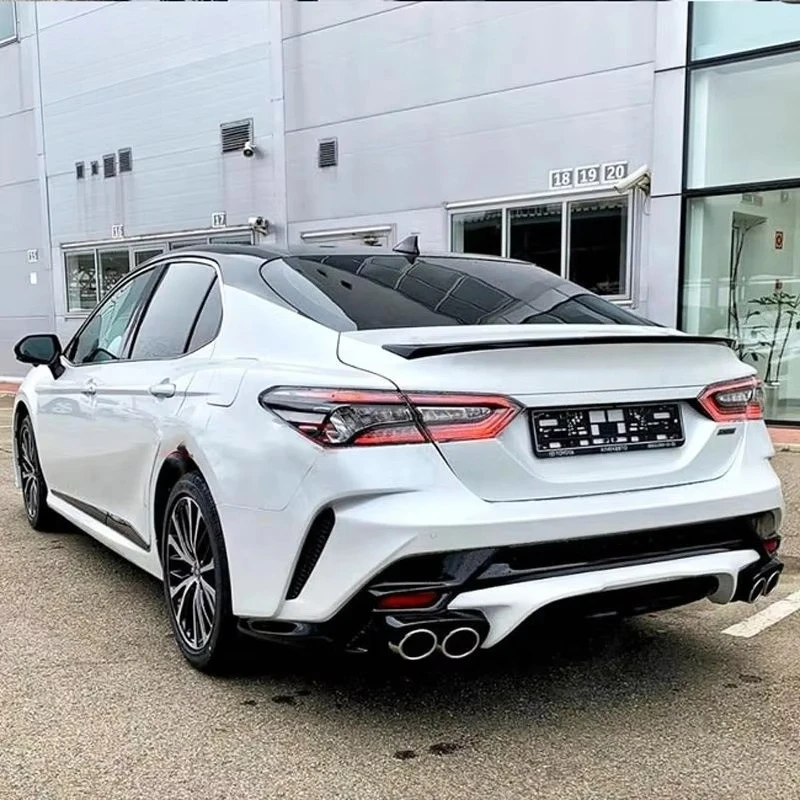 Фото Заводской обвес для Toyota Camry 2018-2021: Модифицированные передний и задний бамперы KHAN №5