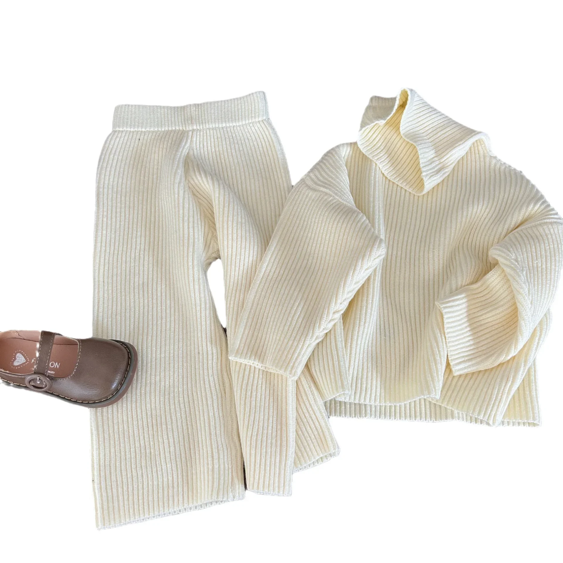 Комплект одежды для детей пуловер свитер новинка 2024 Осенний Однотонный комплект