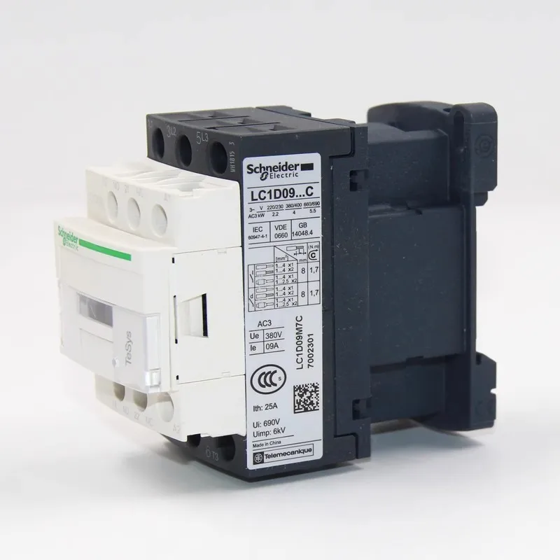 Контактор Schneider 220 В