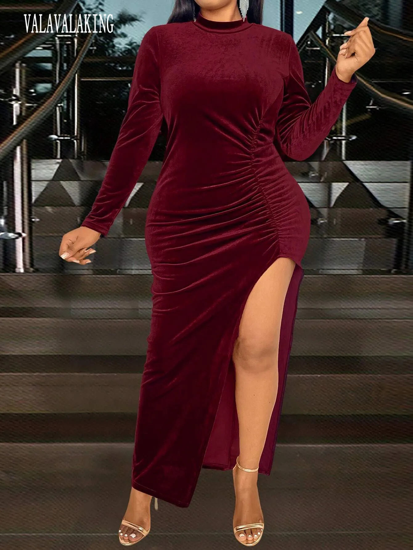 Женское бархатное платье с длинным рукавом и круглым вырезом