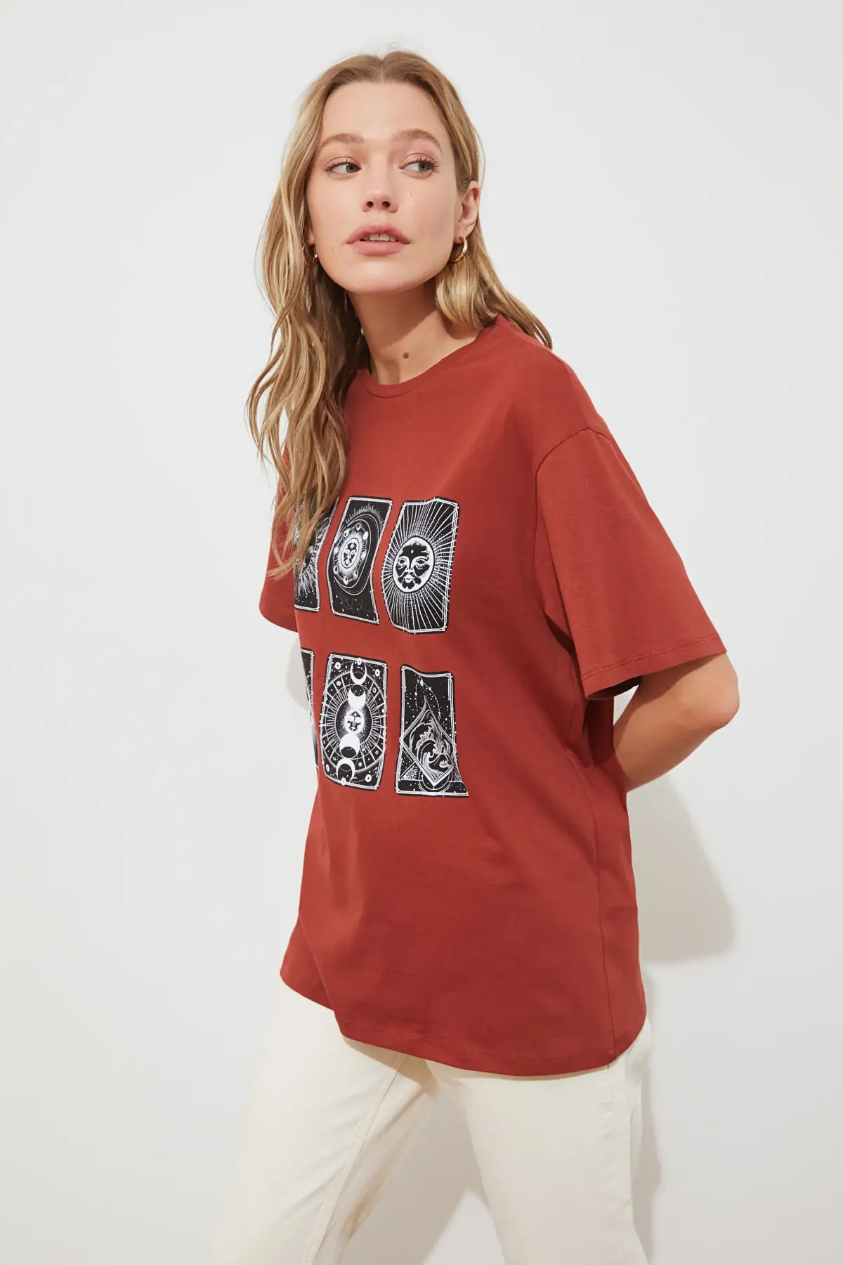 

Трикотажная футболка с принтом «бойфренд» TWOSS20TS1512