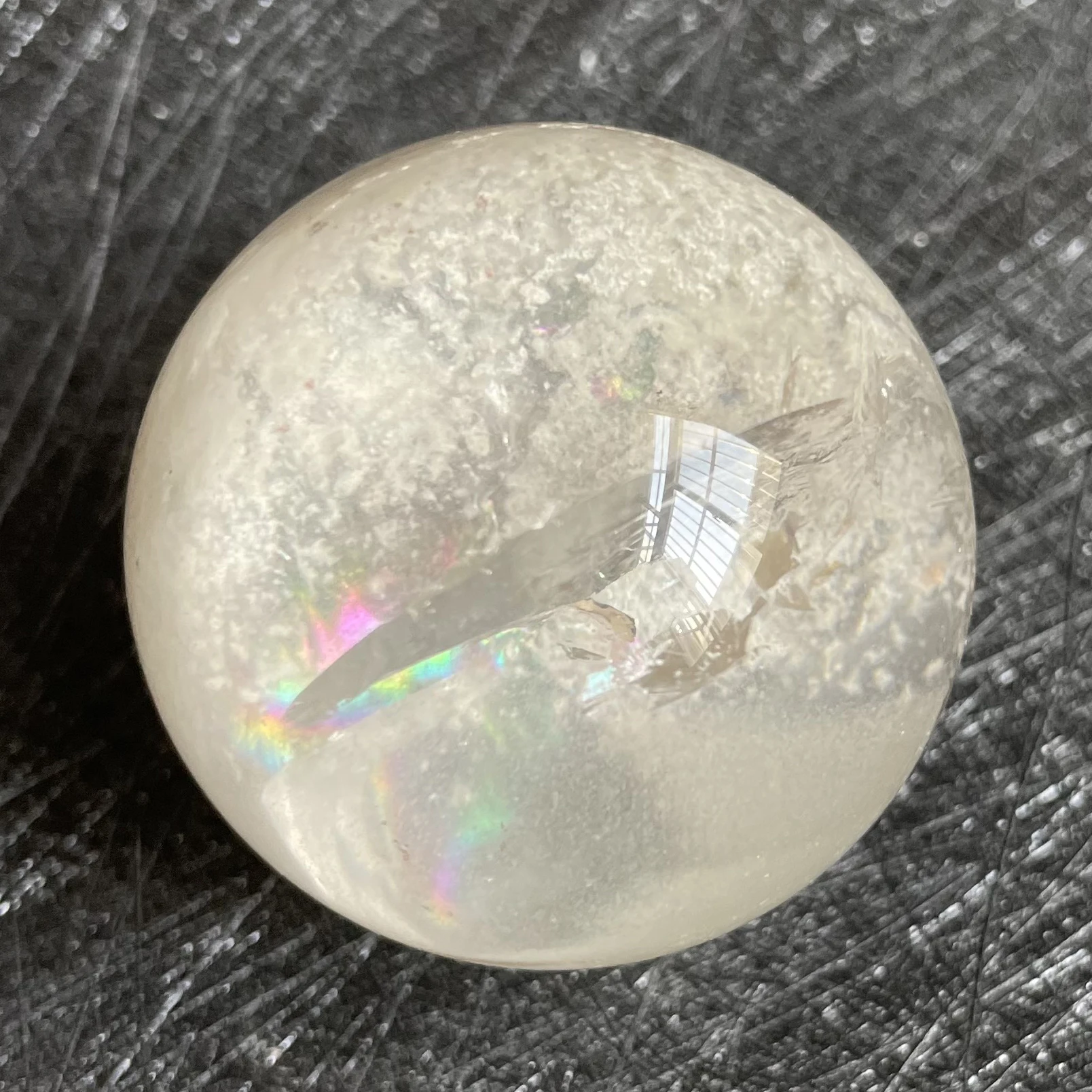 97 г натуральный камень прозрачный кварцевый хрустальный шар радужная зеленая