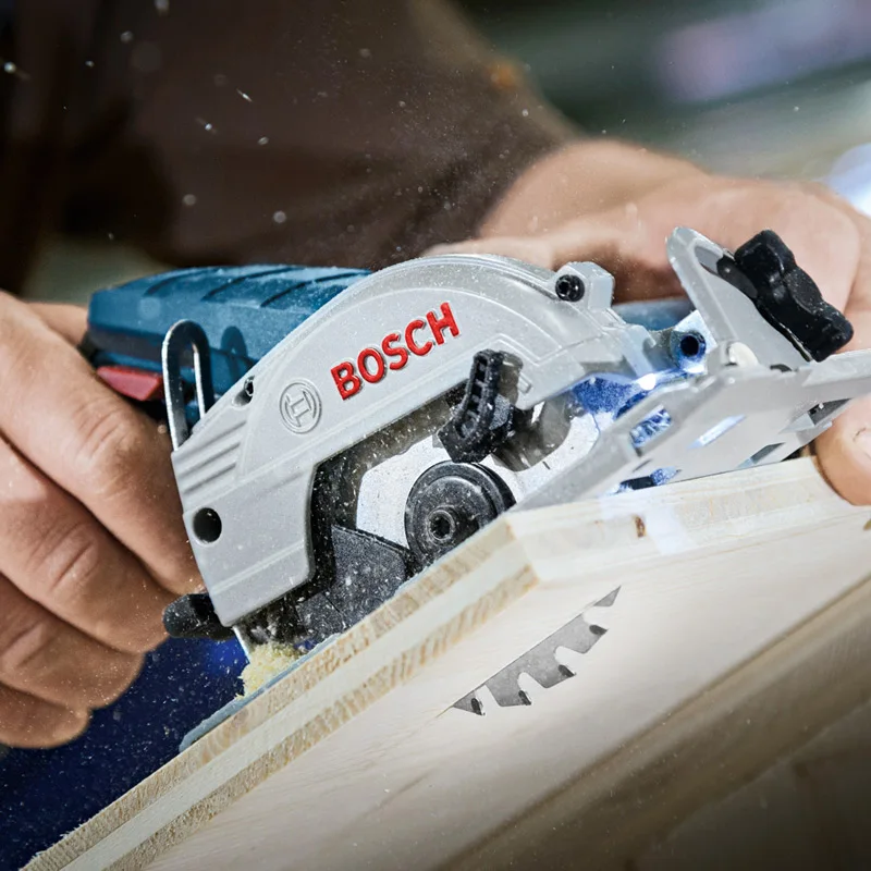 Электрическая циркулярная пила Bosch GKS 12V-LI многофункциональная аккумуляторная