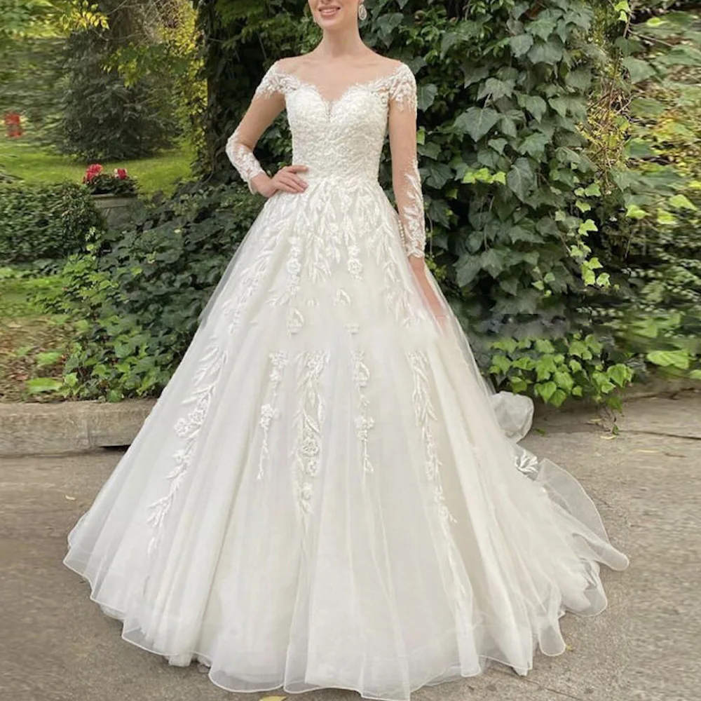 

Women's wedding dress lace embroidery High neck long sleeve plus size bridal Muslim wedding gown with tran