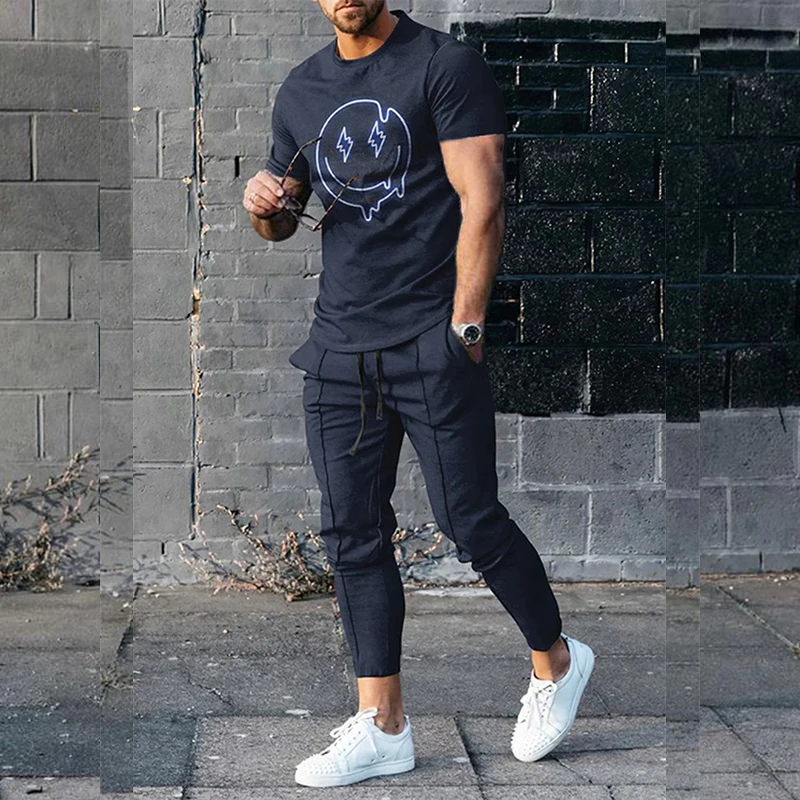

2023 Summer Mens Short Sleeve T-shirt Long Pants 2 Piece Set Smiley Outfits Sportswear Fashion Streetwear Oversized Tracksuit