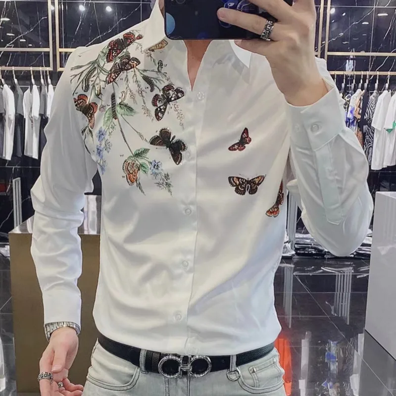 

2022 Butterfly Floral Rhinestone Print Dress Shirt Mens Casual Shirts Streetwear Italy Social Hot Drill Men Clothing Slim Shirt