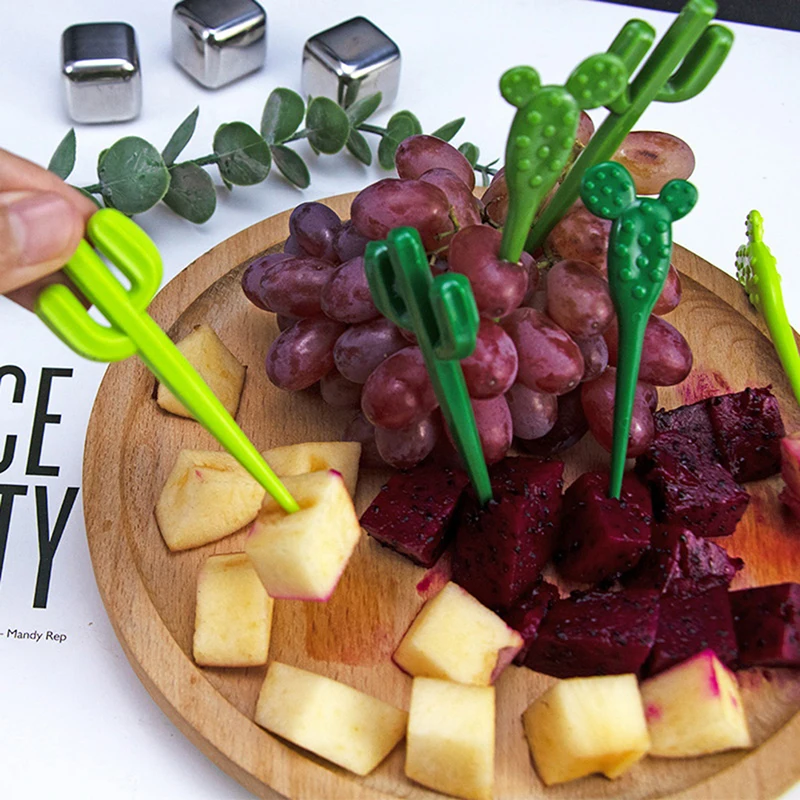 

6Pcs/Bag Green Fruit Fork Cactus Shape Plastic Portable Reusable Party Dessert Food Appetizer Cafe Toothpicks Kitchen Supplies