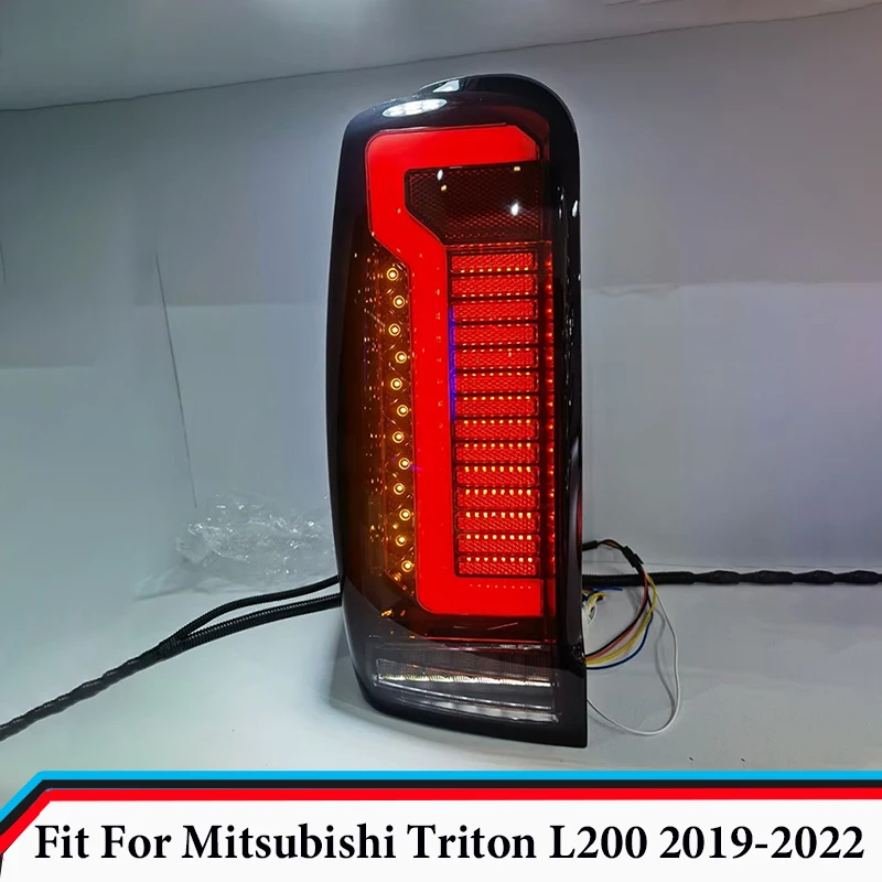 

Outer Tail Light Tail Light Suitable for Mitsubishi Triton L200 2019 - 2022 LED Tail Light Brake Turn Signal Tail Light Assembly