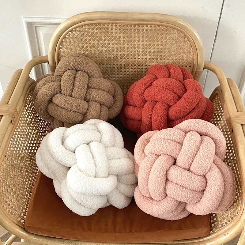 

Bubble Kiss Knotted Plush Ball Handmade Throw Pillow Waist Back Wool Knotted Seat Cushion Sofa Bed Decoration Dolls Toys for Kid