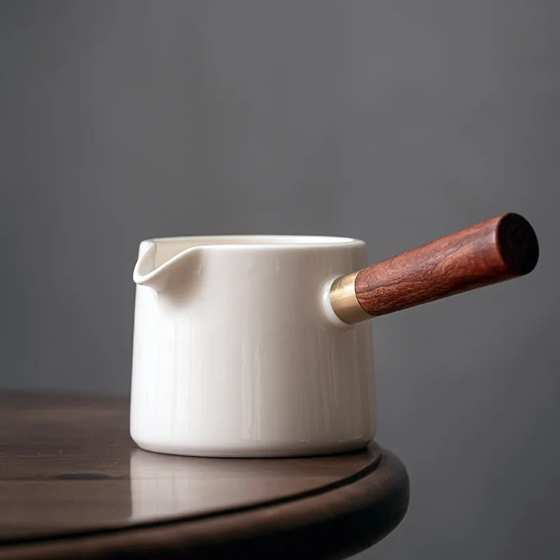 

Dehua White Jade Porcelain Pitcher Household Solid Wood Side Handle Anti-Scald Pitcher Fair Cup Pot Kung Fu Tea Set Dispenser