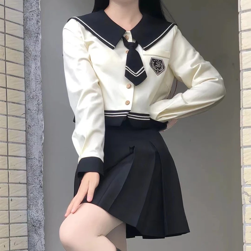 

2023 High School South Korea Students Uniform Short Sleeve Beige Shirts Black Pleated Skirt Female Summer Suit Basic Women
