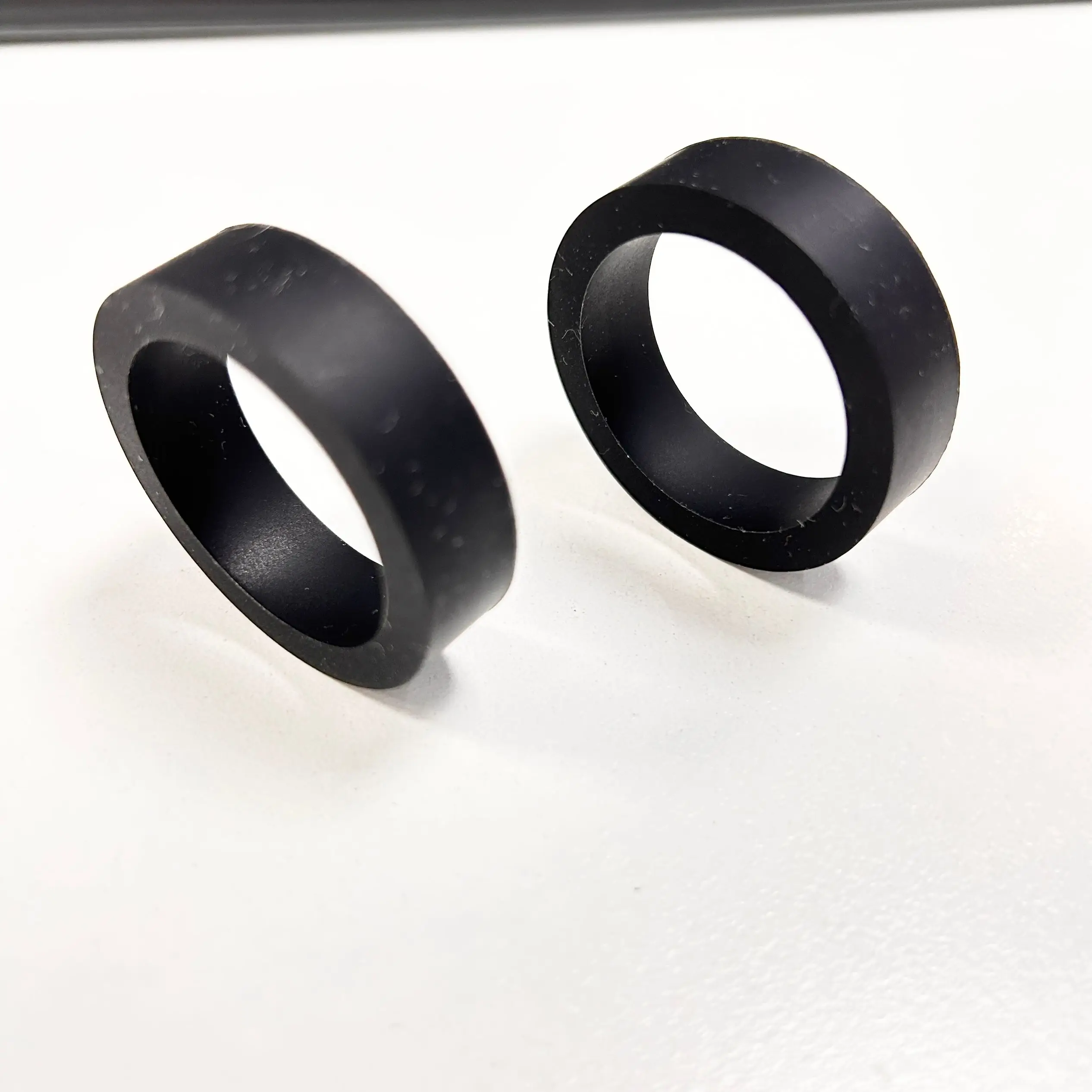 

AKAI GX-4000D/150/1721/1722/4000 Series 20494 Прижимные роликовые шины Черная резина