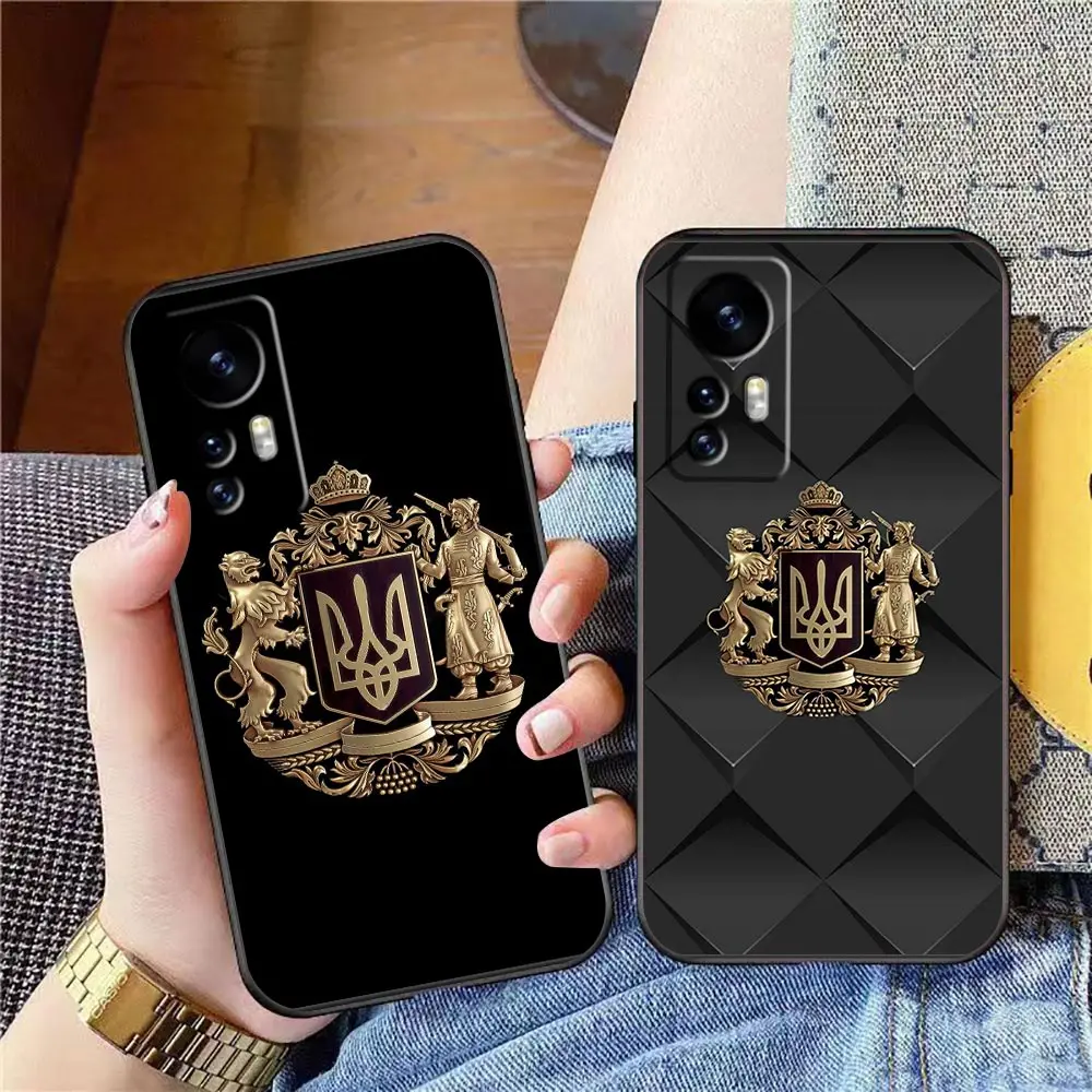 

Funda Case For Xiaomi 5 5S 6 6X 5X 10 9 POCO M5 M4 4G X4 F4 X3 M3 F3 GT NFC 5G PRO A3 MAX 3 2 Case The Emblem Ukrainian Flag