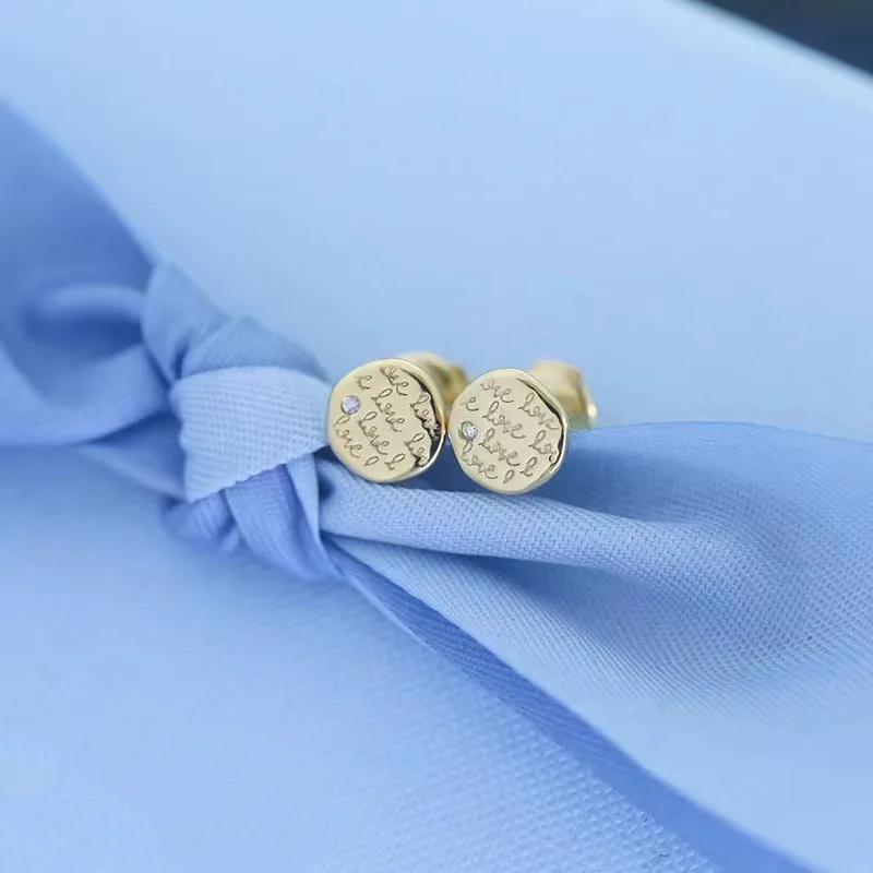 

Женские классические серьги-гвоздики из серебра 925 пробы, в форме сердца