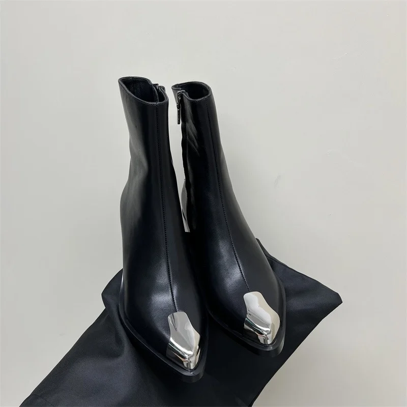 2022 New Metal Toe Thick Heel Short Boots Women's Leather Side Zipper High Heel All-match Boots