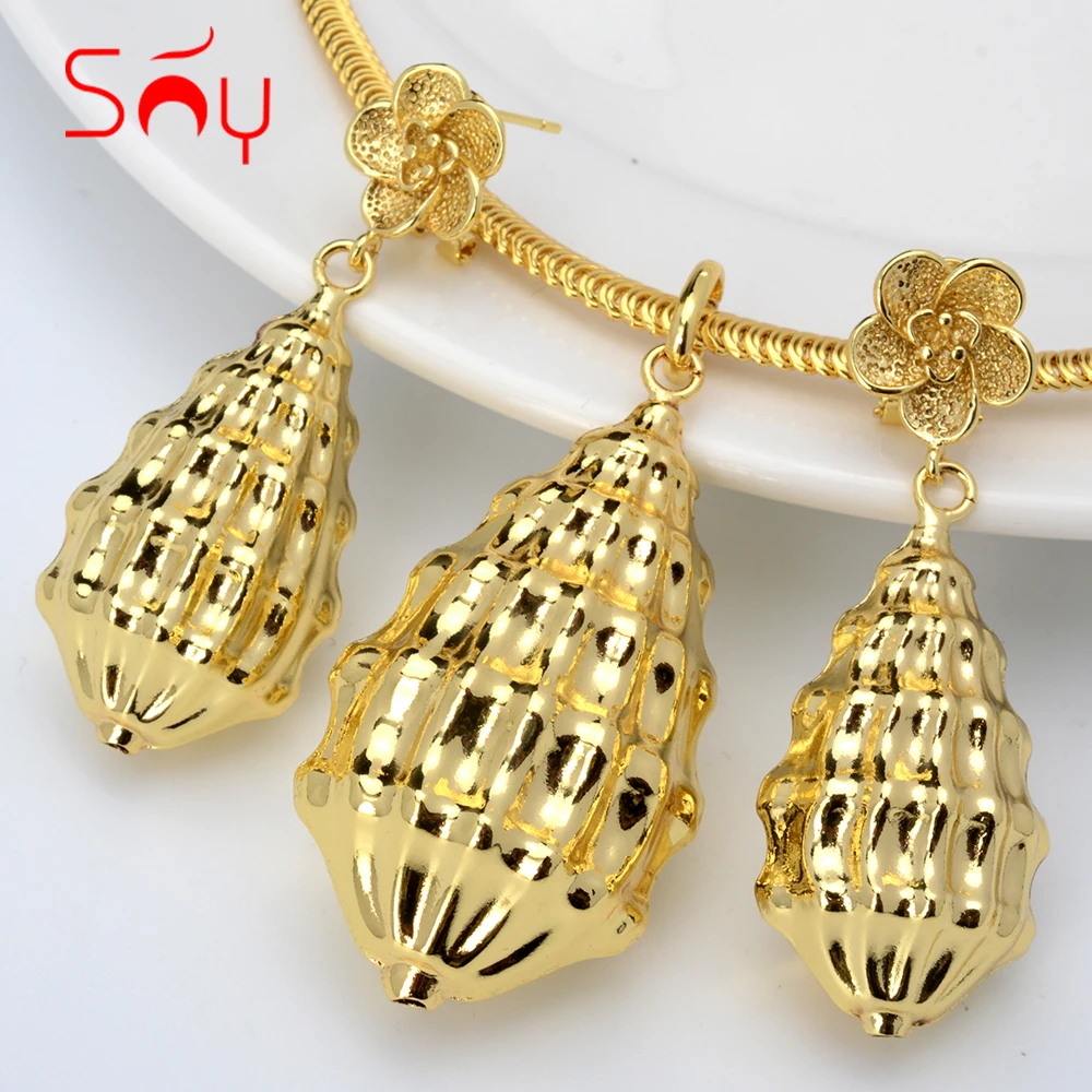 

Sunny Jewelry Sets Hollow Exaggerated Gold Planted Earrings Pendant Necklace For Women New Design For Wedding Party Gift