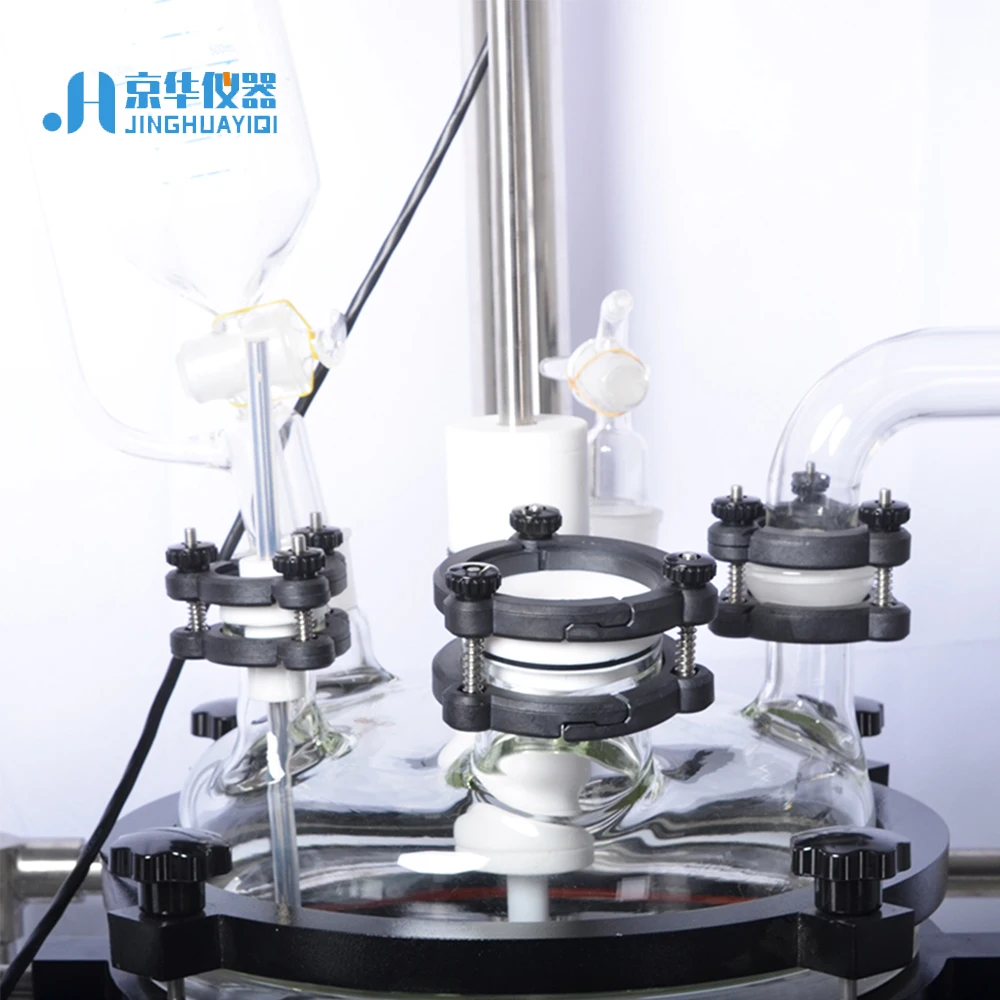 Цилиндрический стеклянный реактор с оболочкой 50 л