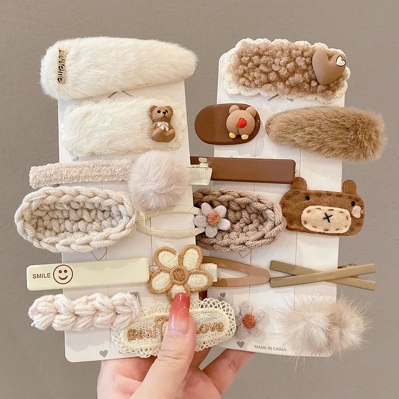 

2022 New 8/9/10/PCS Set Cute Plush Animal Fruit Rabbit Bear Knitting Hair Clips For Girl Fashion Pink Bow Hairpins Barrettes