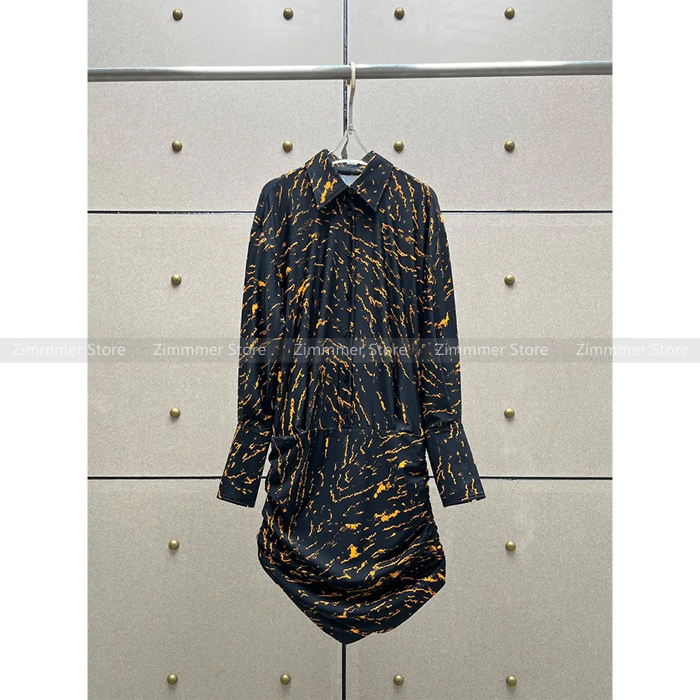 Женское платье-рубашка с длинным рукавом контрастным цветом и асимметричным