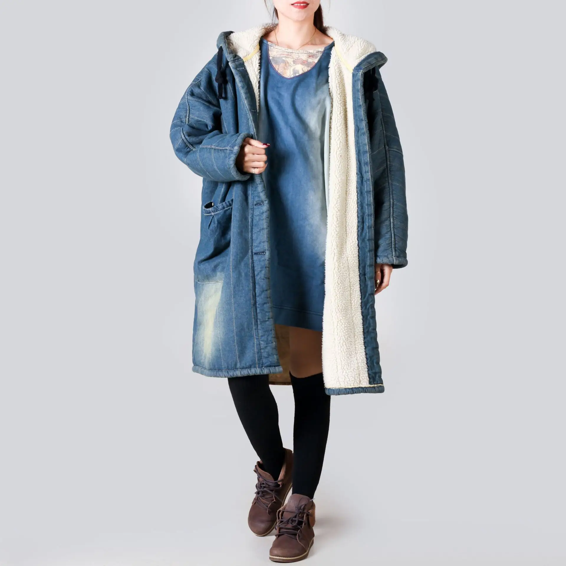 

Куртка женская джинсовая с капюшоном, теплая свободная ветровка из овечьей шерсти, однобортная Дизайнерская верхняя одежда, парки, на зиму