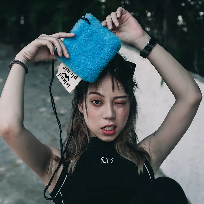 Новинка 2020 женская сумка шерстяная через плечо простая и милая маленькая