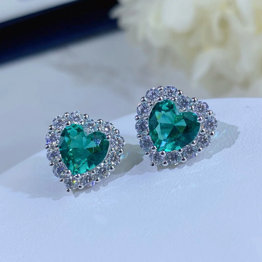 

NEW IN2023 Hot Trend Carbon Diamond Palaiba Earring Ear Studs Everyday Wear Versatile Jewelry Atmosphere Fashion Cute