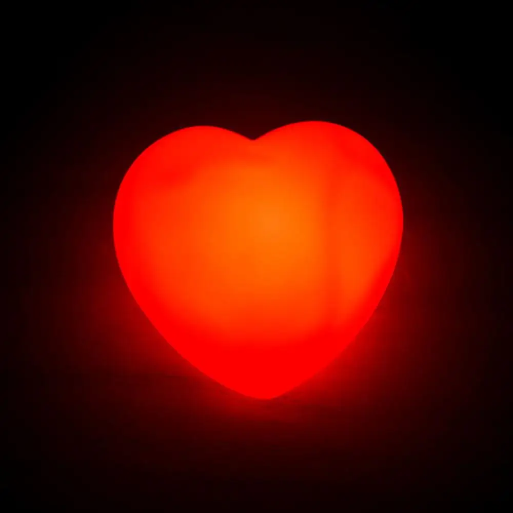 

Светящаяся Светодиодная свеча в форме сердца, декоративный подарок