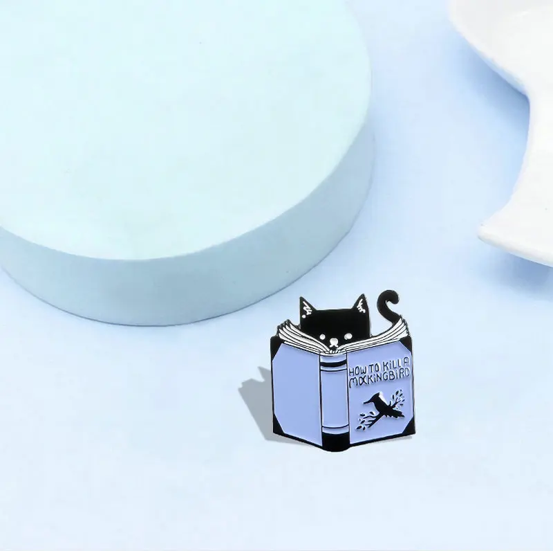 Эмалированная булавка для чтения кота индивидуальная книга с животными на