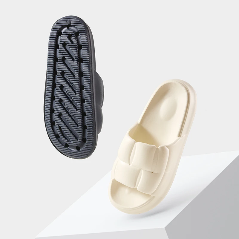 

New Loafers 2022 WomenThick Platform Cloud Slippers Summer Beach Shoes Eva Soft Sole Slide Sandals Non-Slip House Bathroom Shoes