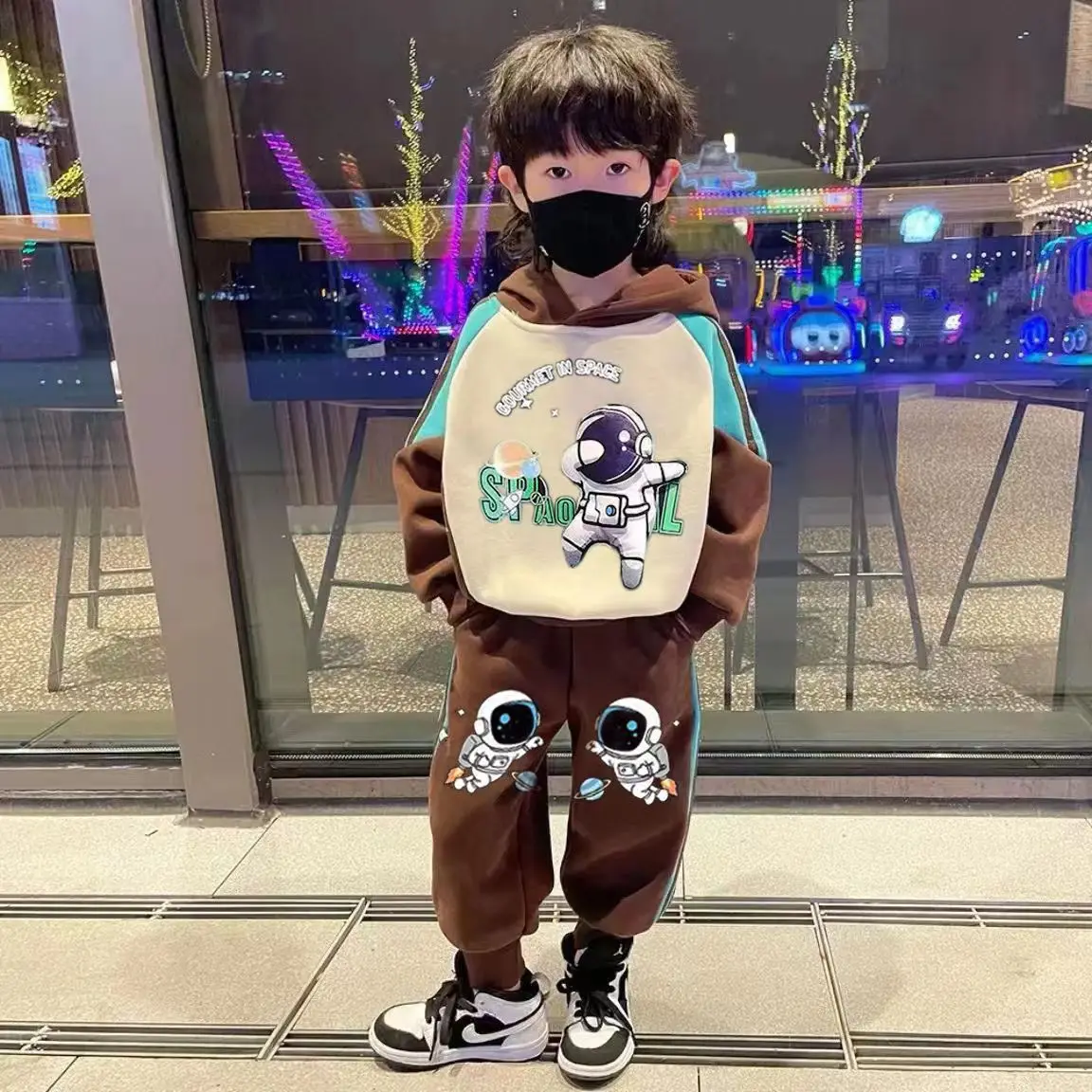 

Boys' Suit Spring and Autumn Cartoon Clothes New Spring Fashion Handsome Boys Casual Sports Two-piece Set