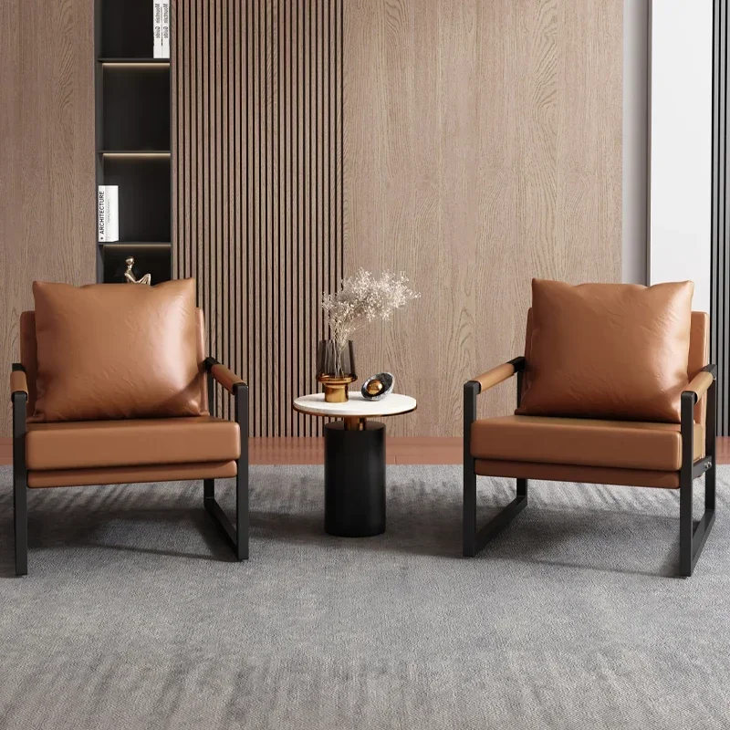 

Роскошный Европейский диван для гостиной, скандинавский черный подлокотники для отеля, внутренний диван для спальни, уникальная креативная мебель в скандинавском стиле